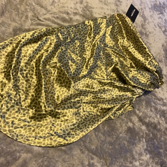 Ruched Side Skirt - Picture 1 of 3